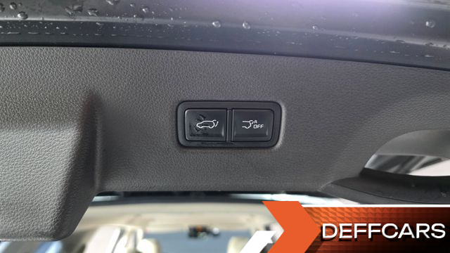 Kia CARNIVAL 9-Seater Noblesse купить на сайте DeffCars