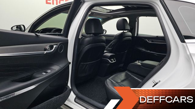 Hyundai GRANDEUR 3.3 Calligraphy купить на сайте DeffCars