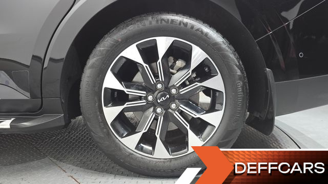 Kia CARNIVAL Gasoline 7-Seater Signature купить на сайте DeffCars