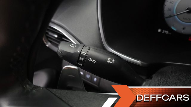 Hyundai SANTAFE Diesel 2.2 2WD Prestige купить на сайте DeffCars