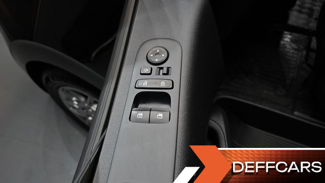 Hyundai STARIA Cargo 3-Seater Modern купить на сайте DeffCars