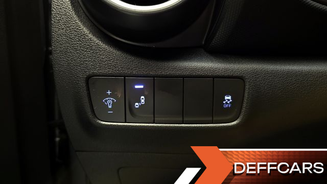 Hyundai KONA 1.6 Turbo 2WD Premium купить на сайте DeffCars