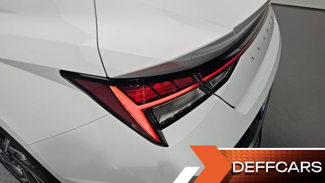 Hyundai AVANTE 1.6 Inspiration купить на сайте DeffCars