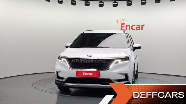 Kia CARNIVAL 9-Seater Prestige купить на сайте DeffCars