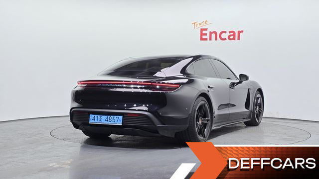 Porsche TAYCAN 4S купить на сайте DeffCars