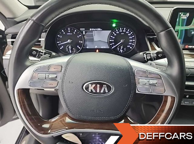 Kia K9 3.8 GDI AWD PlatinumⅡ купить на сайте DeffCars