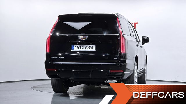 Cadillac ESCALADE 6.2 Sports Platinum купить на сайте DeffCars