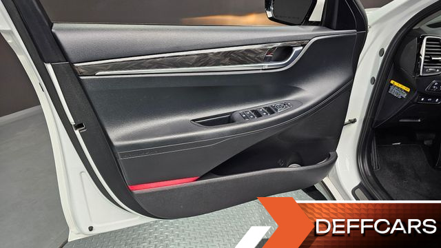 Hyundai GRANDEUR Premium купить на сайте DeffCars