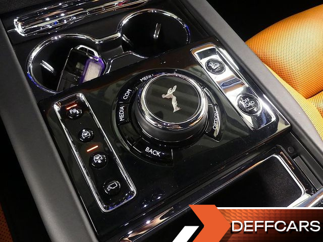 Rolls-Royce CULLINAN 6.7 V12 Black Badge купить на сайте DeffCars