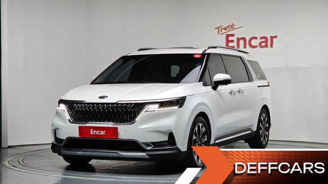 Kia CARNIVAL 7-Seater Signature купить на сайте DeffCars