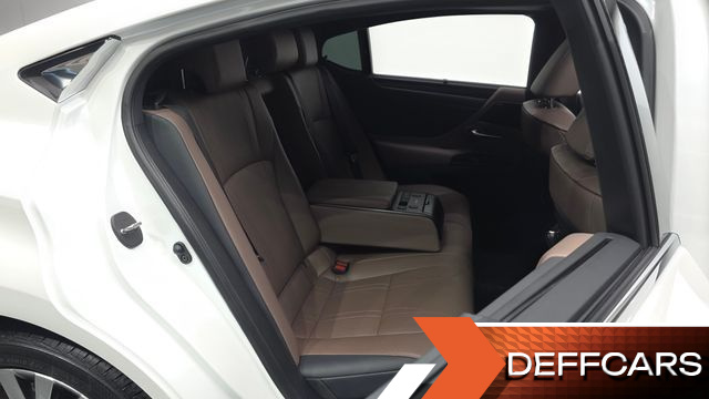Lexus ES Executive купить на сайте DeffCars