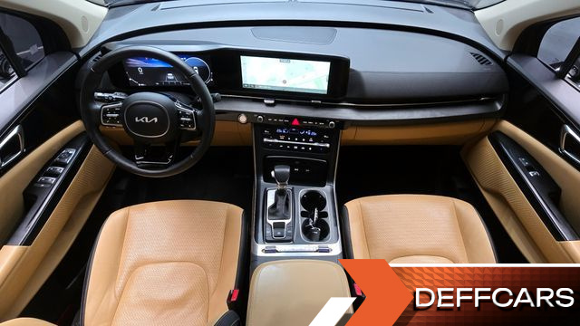 Kia CARNIVAL 9-Seater Prestige купить на сайте DeffCars