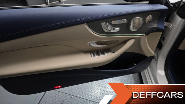 Mercedes E-CLASS E450 4MATIC Cabriolet купить на сайте DeffCars