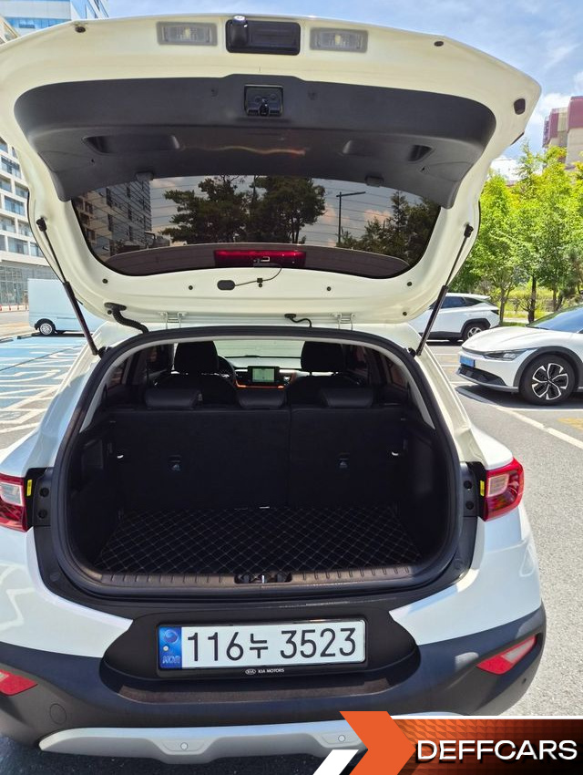 Kia STONIC 1.4 Prestige купить на сайте DeffCars