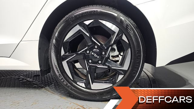 Kia K5 2.0 Prestige купить на сайте DeffCars