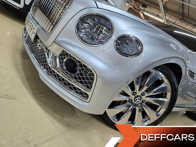 Bentley FLYING SPUR 4.0 купить на сайте DeffCars