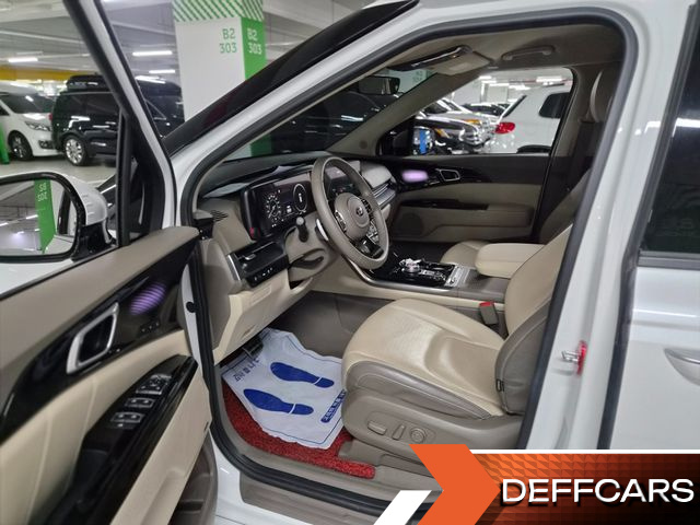 Kia CARNIVAL Gasoline 9-Seater Hi-Limousine Signature купить на сайте DeffCars