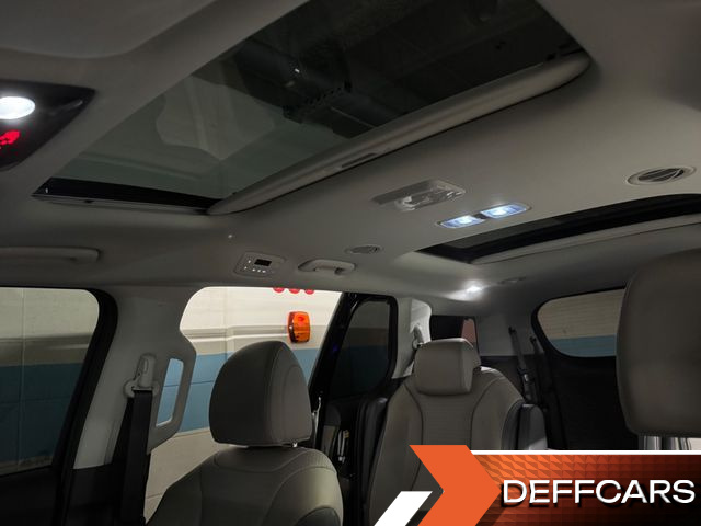 Kia CARNIVAL 9-Seater Gravity купить на сайте DeffCars