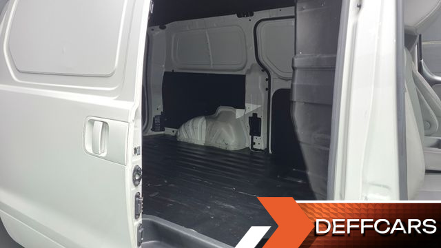Hyundai STAREX Van 3-Seater Style купить на сайте DeffCars
