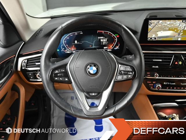 BMW 5-SERIES 520i Luxury купить на сайте DeffCars