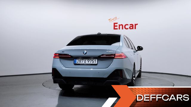 BMW 5-SERIES 530i xDrive M Sport купить на сайте DeffCars