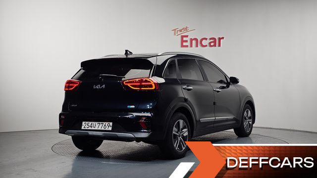 Kia NIRO 1.6 HEV Noblesse купить на сайте DeffCars