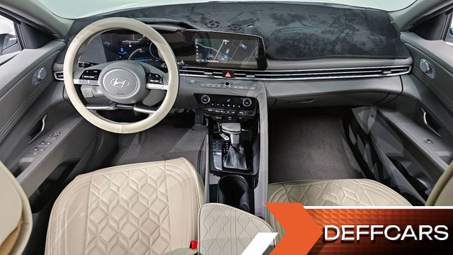 Hyundai AVANTE 1.6 Inspiration купить на сайте DeffCars