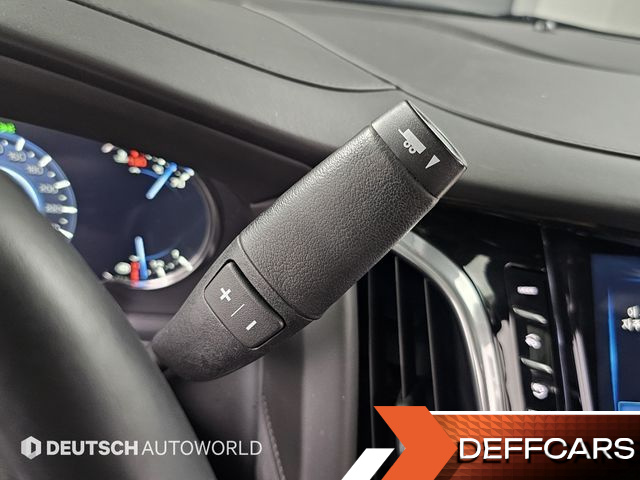 Cadillac ESCALADE 6.2 4th купить на сайте DeffCars