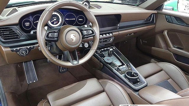 Porsche 911 Carrera 4 GTS Cabriolet купить на сайте DeffCars