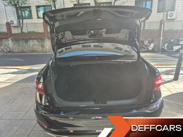Volkswagen JETTA 1.4 TSI Prestige купить на сайте DeffCars
