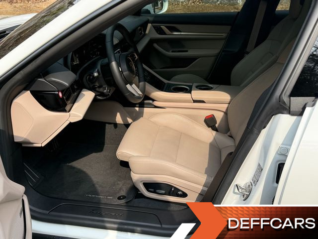 Porsche TAYCAN Base купить на сайте DeffCars