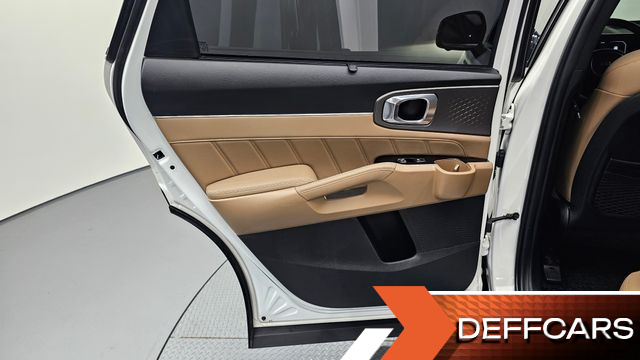 Kia SORENTO Gasoline 2.5T 2WD Signature купить на сайте DeffCars