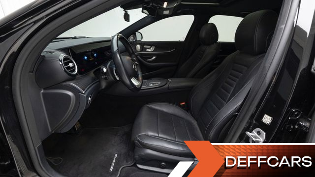 Mercedes E-CLASS E220d 4MATIC AMG Line купить на сайте DeffCars