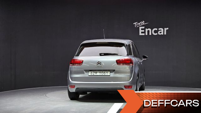 Citroen C4 PICASSO 1.6 B-HDI Feel купить на сайте DeffCars