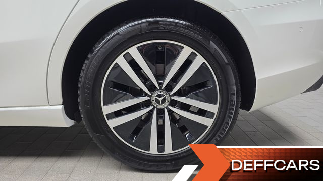 Mercedes A-CLASS A200d Sedan купить на сайте DeffCars