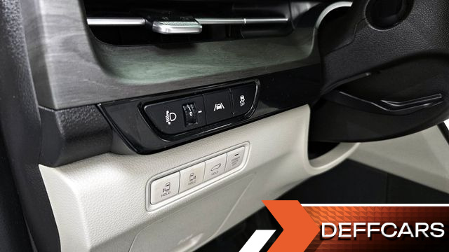 Kia CARNIVAL 9-Seater Noblesse купить на сайте DeffCars