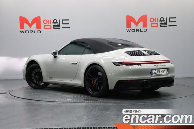 Porsche 911 Carrera GTS Cabriolet купить на сайте DeffCars