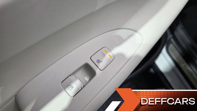 Hyundai GRANDEUR 2.5 Le Blanc купить на сайте DeffCars