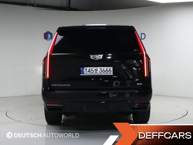 Cadillac ESCALADE 6.2 ESV ESV Sports Platinum купить на сайте DeffCars