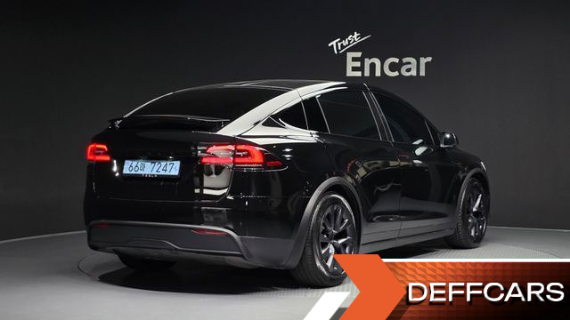 Tesla MODEL X AWD купить на сайте DeffCars