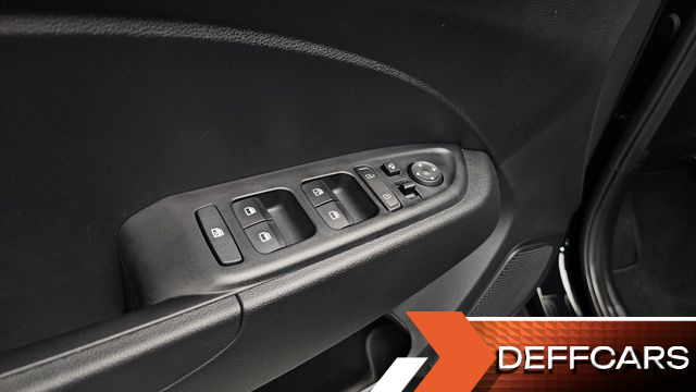 Hyundai VENUE 1,6 Premium купить на сайте DeffCars