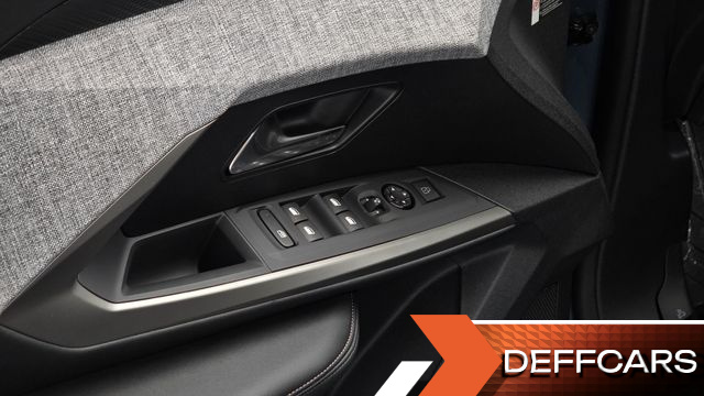 Peugeot 3008 1.2 HYbrid Allure купить на сайте DeffCars