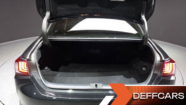 Lexus ES Executive купить на сайте DeffCars
