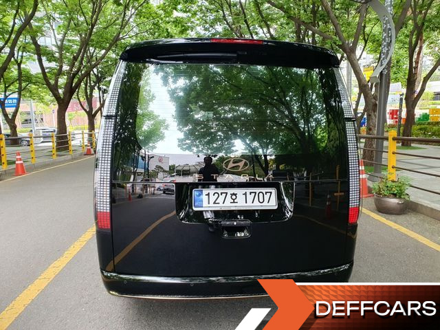 Hyundai STARIA Lounge 7-Seater Inspiration купить на сайте DeffCars