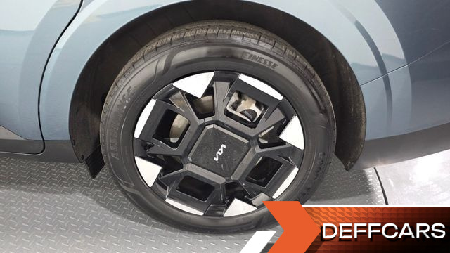 Kia CARNIVAL 9-Seater Noblesse купить на сайте DeffCars