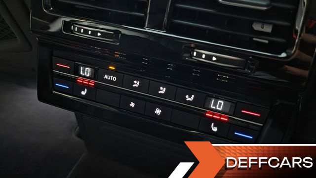 Volkswagen TOUAREG 3.0 TDI Prestige купить на сайте DeffCars
