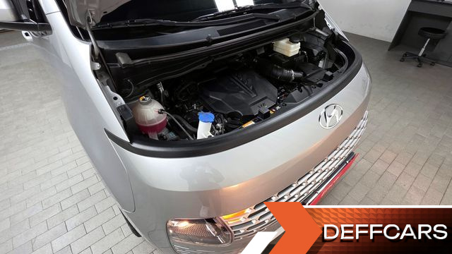 Hyundai STARIA L3.5 Cargo 3-Seater Modern купить на сайте DeffCars