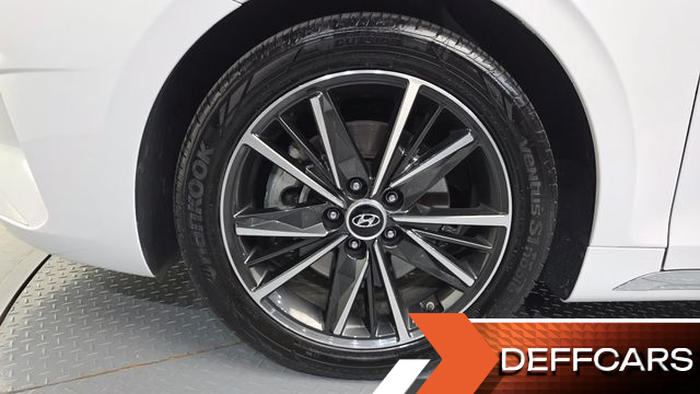 Hyundai GRANDEUR 2.5 Le Blanc купить на сайте DeffCars