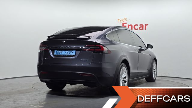 Tesla MODEL X Long Range купить на сайте DeffCars