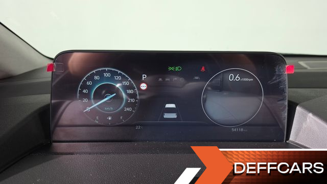 Hyundai STARIA L3.5 Lounge 9-Seater Inspiration купить на сайте DeffCars